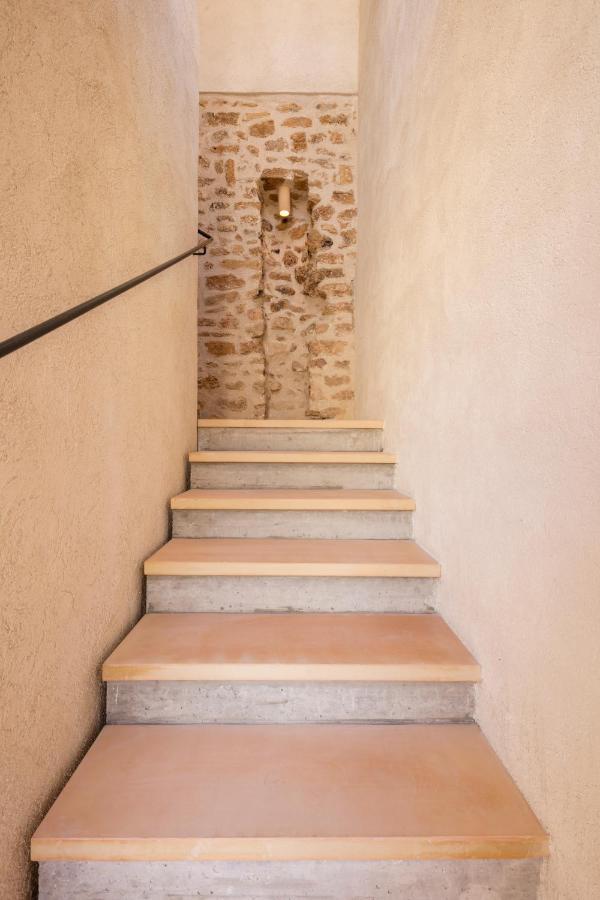 Ara (adults Only) 4*